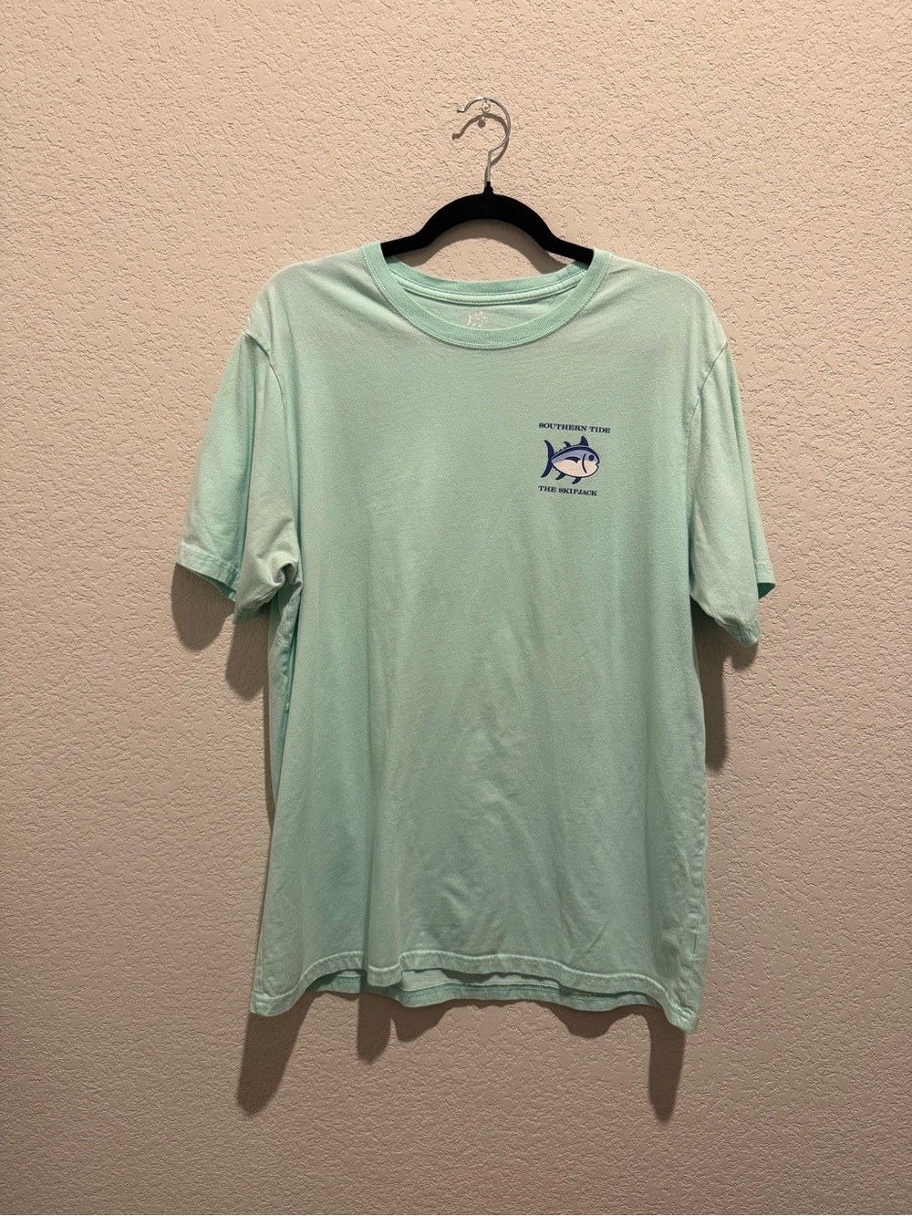 Southern Tide Mint Green Short Sleeve Tee with Navy Fish Logo